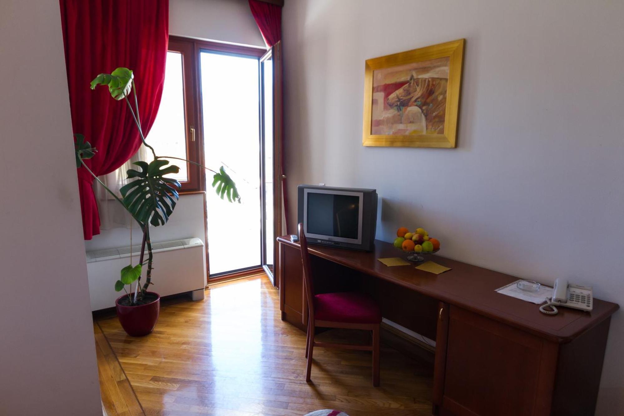 Hotel M3 Donje Mladice Kamer foto